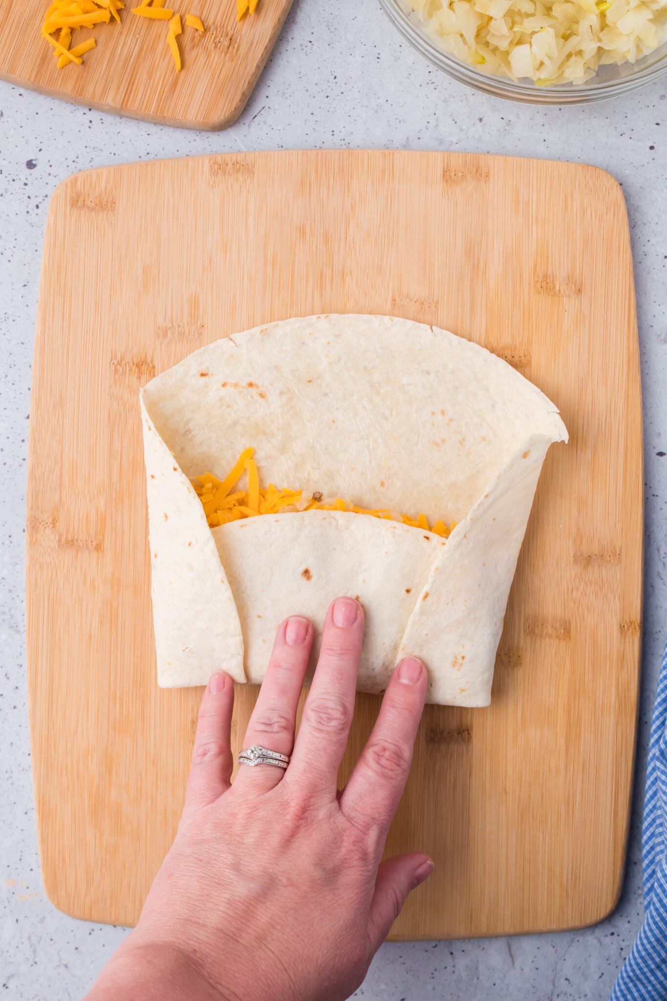 折叠墨西哥卷饼。